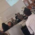 كلية الطب البيطري تنظّم محاضرة تثقيفية حول دور المرأة في القيادة